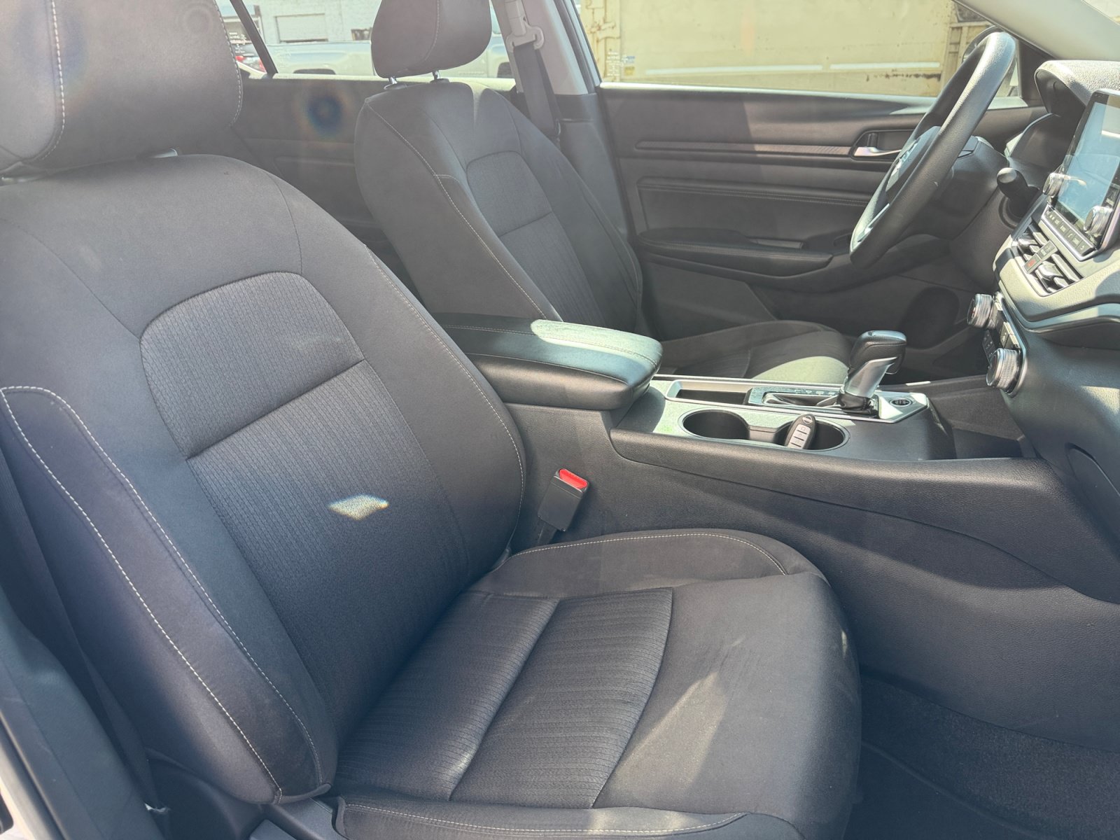 Used 2020 Nissan Altima 2.5 S FWD image 30