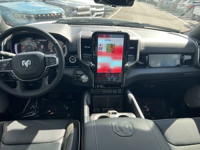 Used 2026 RAM 1500 Laramie w/ Night Edition image 25