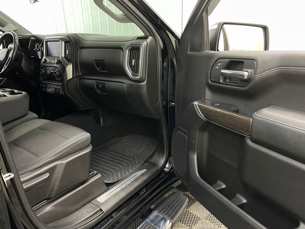Certified 2019 Chevrolet Silverado 1500 LT w/ All-Star Edition image 34
