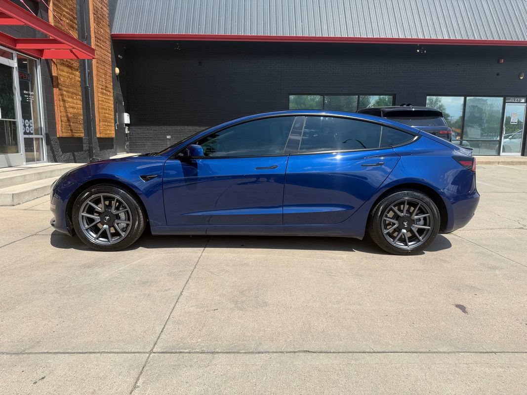 Used 2023 Tesla Model 3 Standard Range RWD image 17