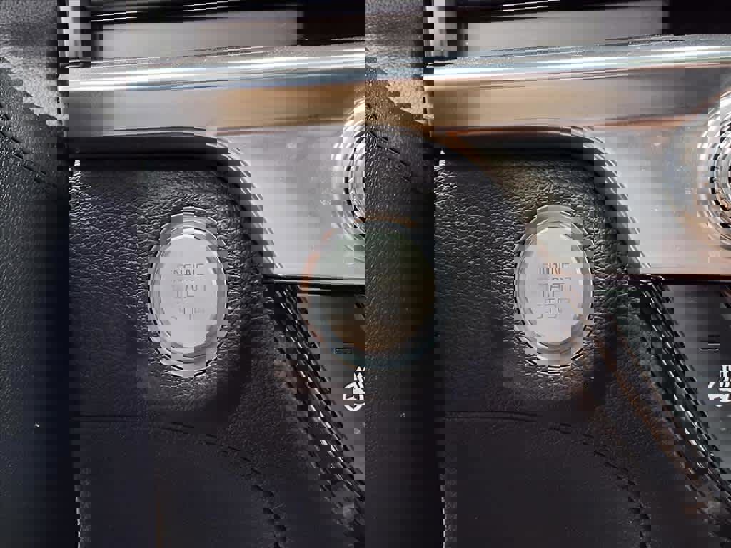 Used 2024 Kia Telluride SX image 19