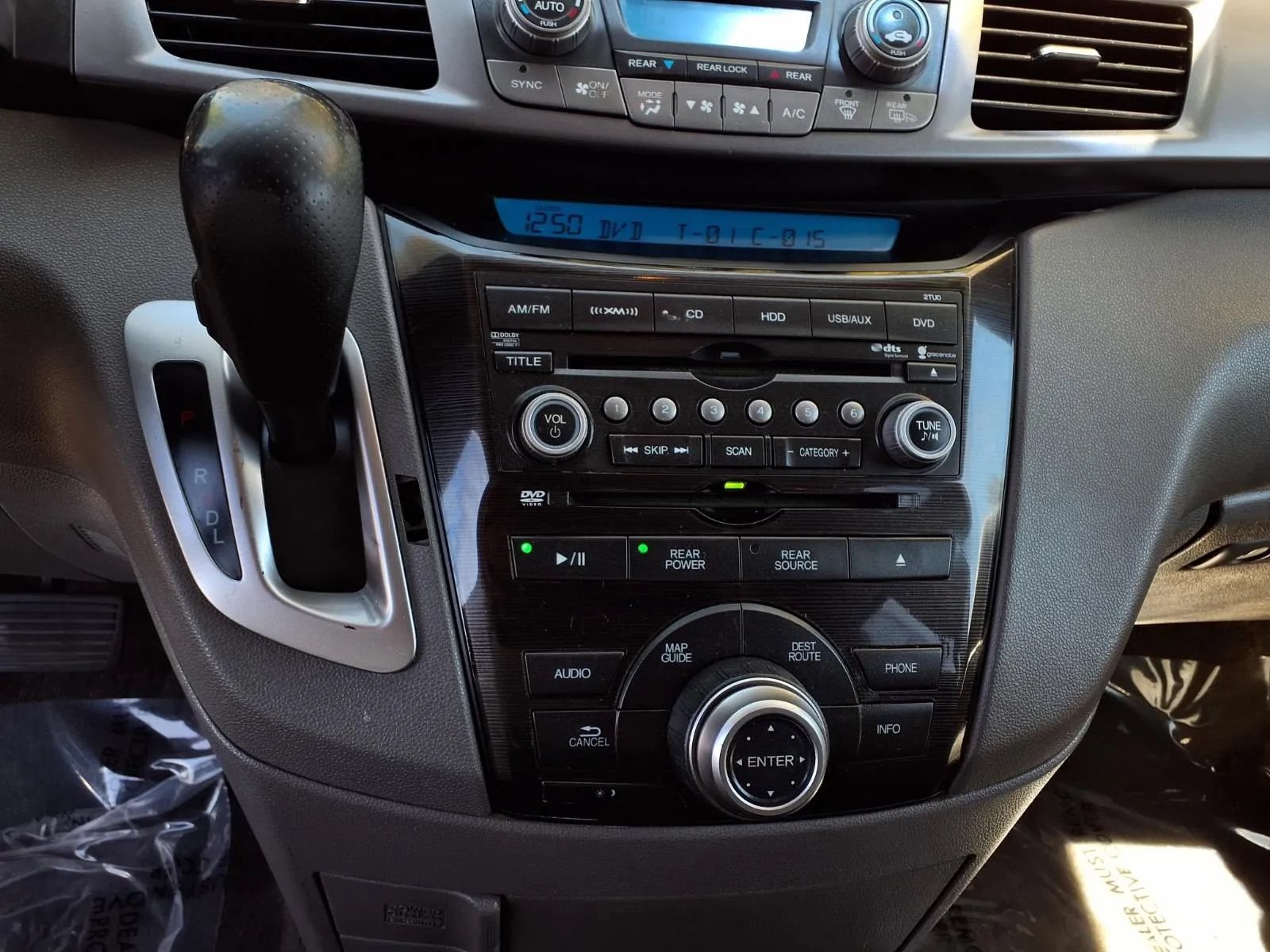 Used 2012 Honda Odyssey Touring Elite image 11