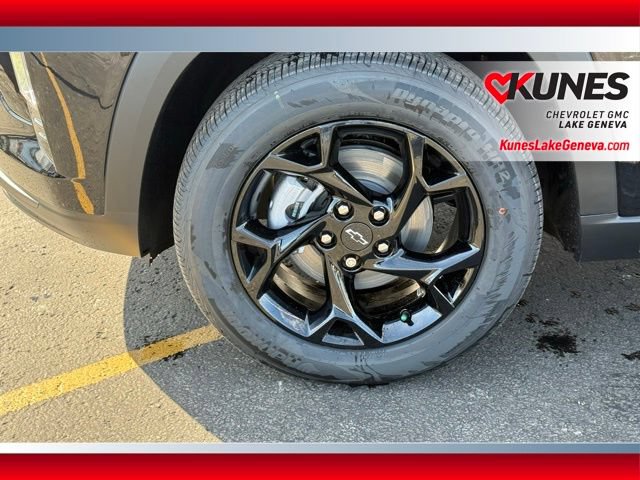 New 2026 Chevrolet Trax LT w/ Driver Confidence Package FWD image 13