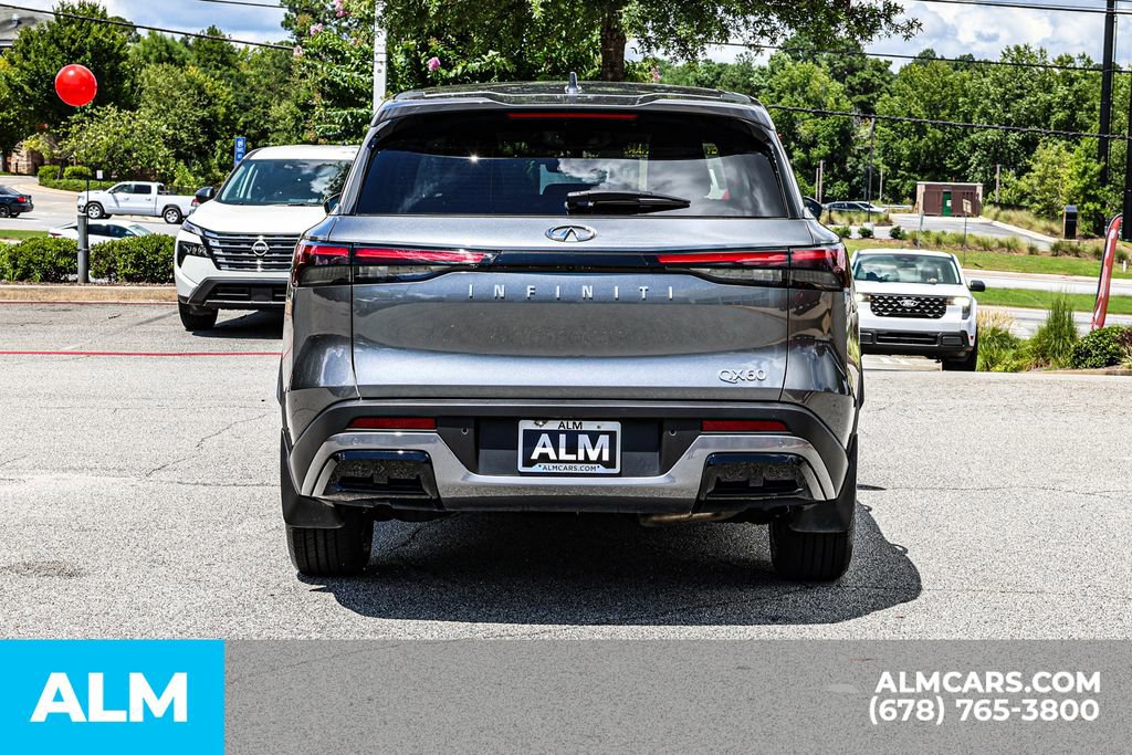 Used 2024 INFINITI QX60 Pure image 12