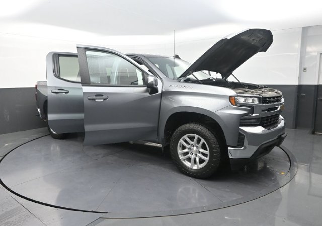 Used 2020 Chevrolet Silverado 1500 LT AWD/4WD image 39