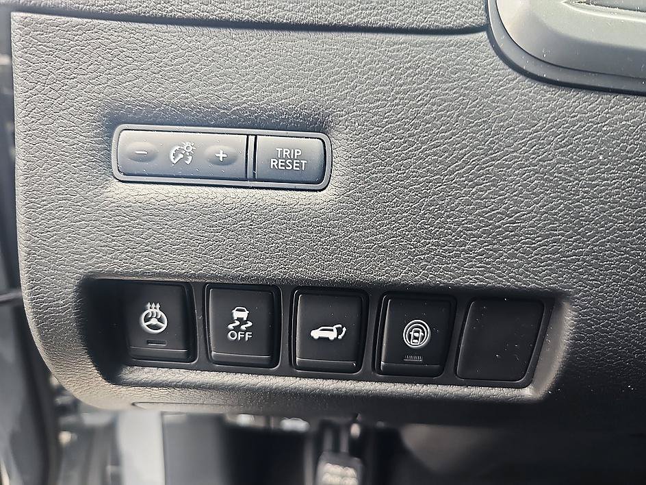 Used 2024 Nissan Murano SL AWD/4WD image 14