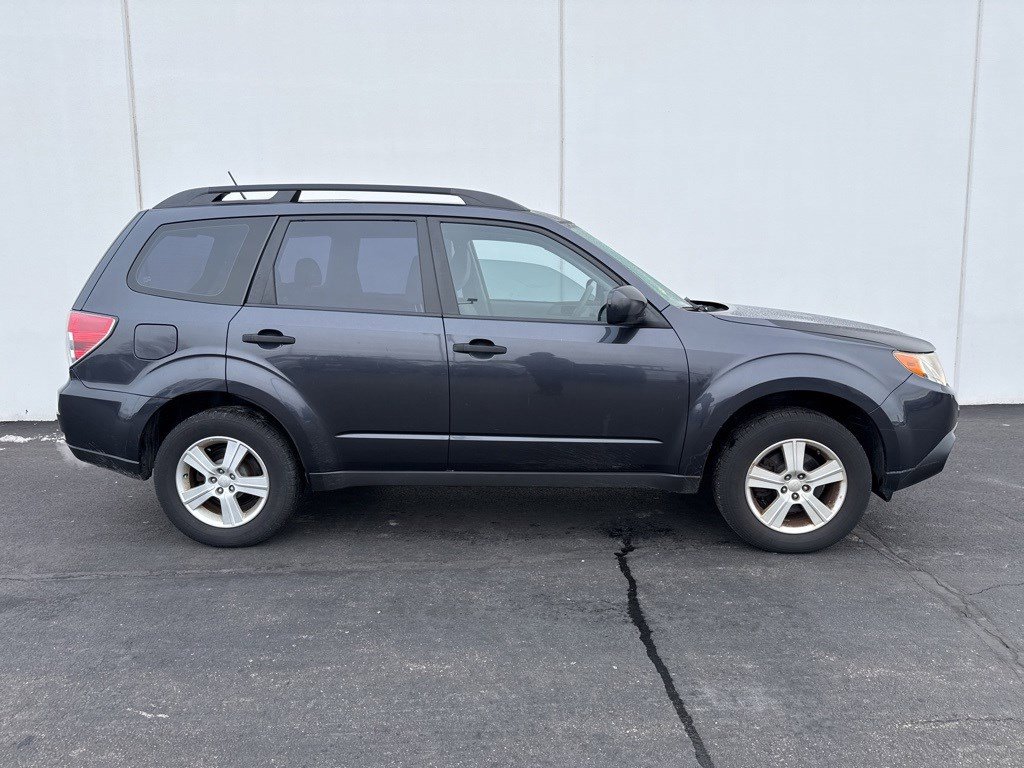 Used 2010 Subaru Forester 2.5X image 2
