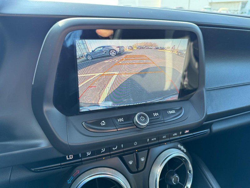 Used 2017 Chevrolet Camaro LT w/ Technology Package image 19
