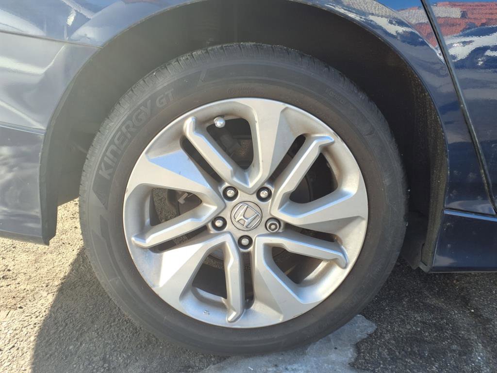 Used 2020 Honda Accord LX image 7
