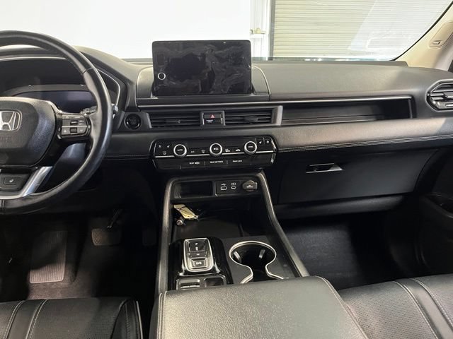Used 2023 Honda Pilot Elite image 21