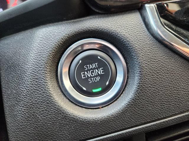 Used 2025 Chevrolet Colorado W/T w/ WT Convenience Package II RWD image 8