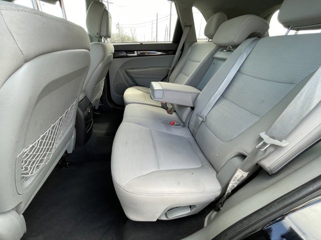 Used 2014 Kia Sorento LX image 18