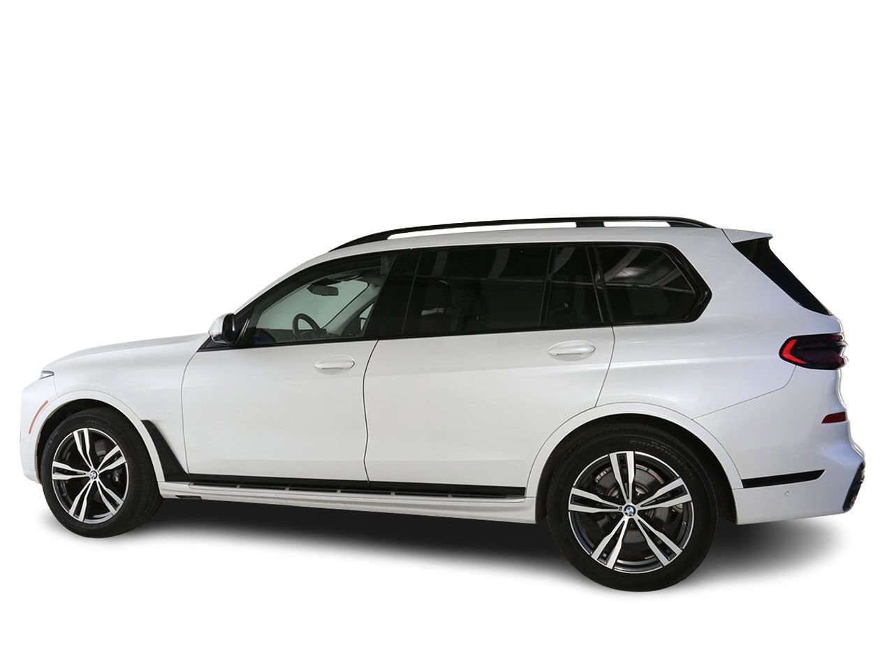 Used 2024 BMW X7 xDrive40i w/ Executive Package image 10