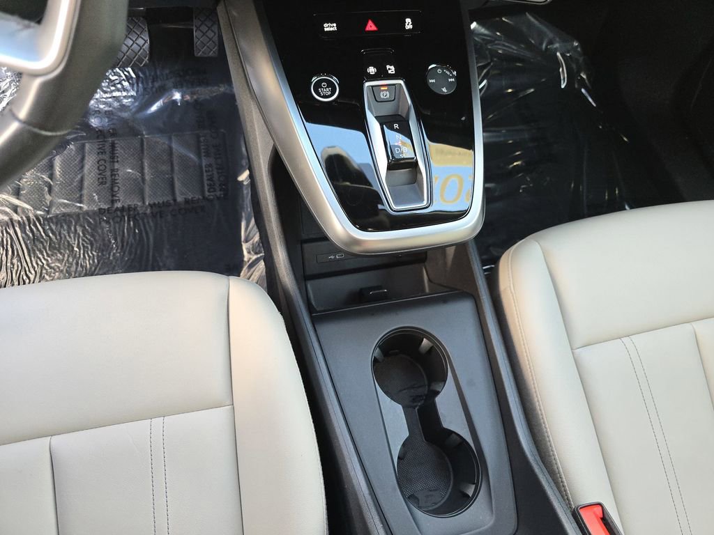 Certified 2024 Audi Q4 e-tron Premium image 28