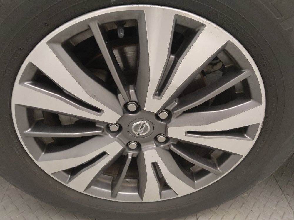 Used 2020 Nissan Pathfinder S FWD image 31