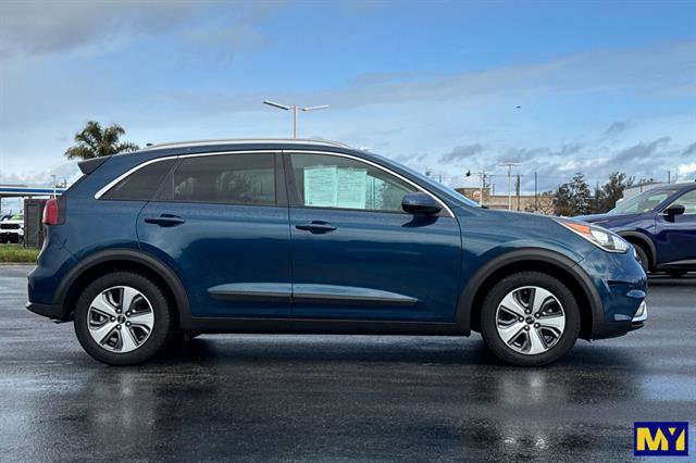 Used 2019 Kia Niro LX image 3