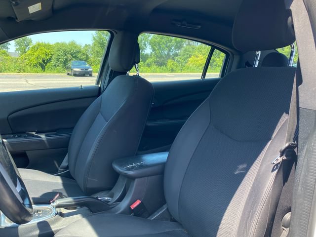Used 2014 Chrysler 200 Touring w/ 200 S Group FWD image 6