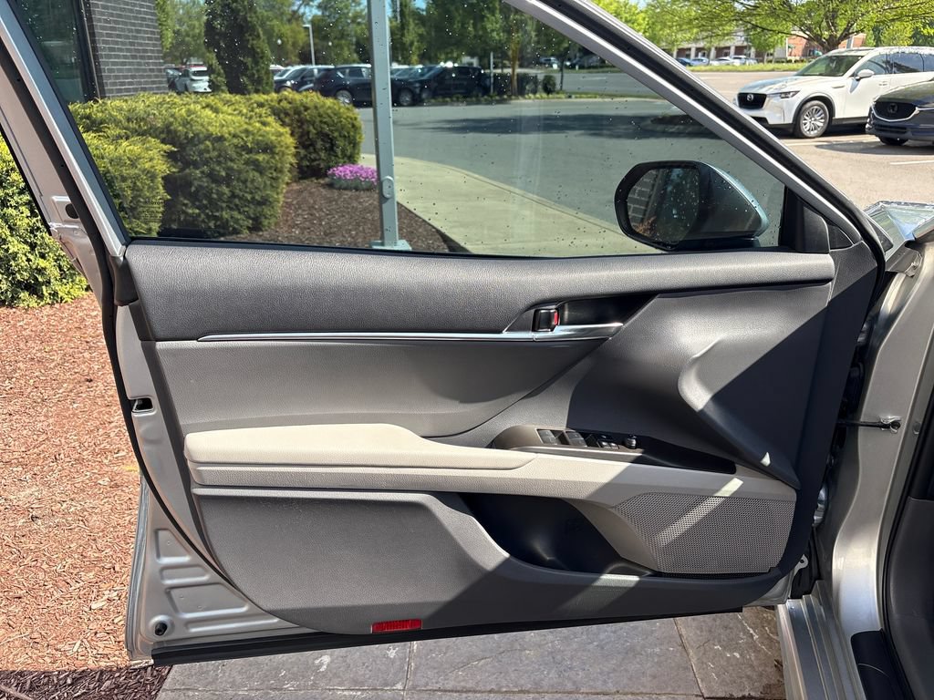 Used 2024 Toyota Camry SE AWD/4WD image 22