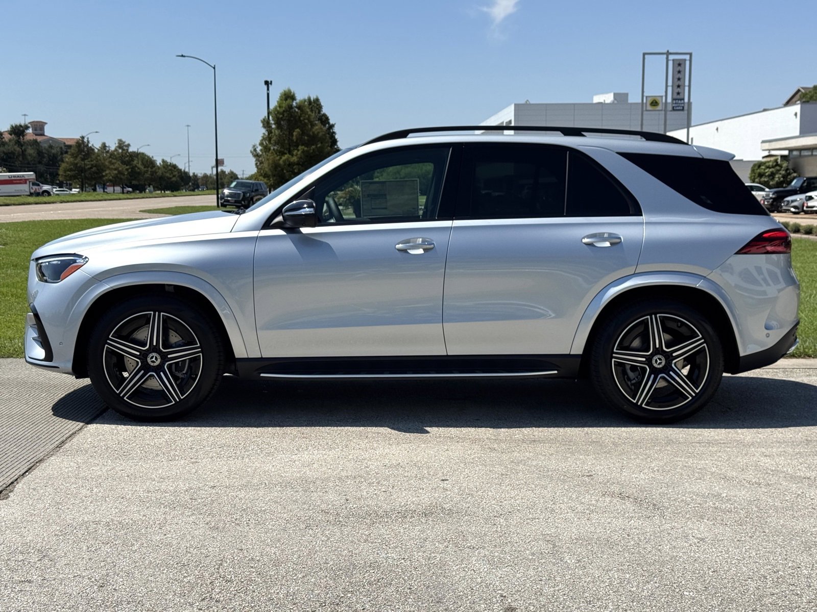 New 2026 Mercedes-Benz GLE 450 4MATIC image 5
