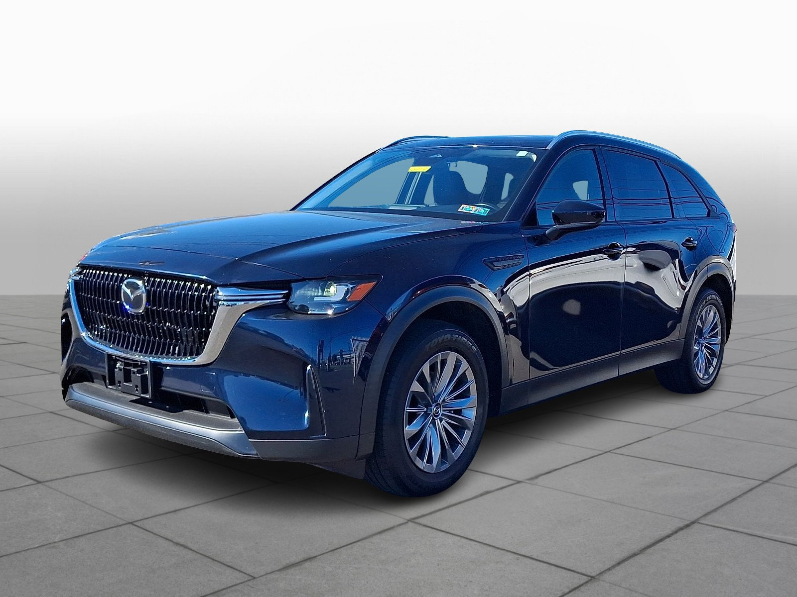 Certified 2024 MAZDA CX-90 3.3 Turbo w/ Preferred Package AWD/4WD image 4