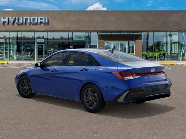 New 2025 Hyundai Elantra Blue image 5