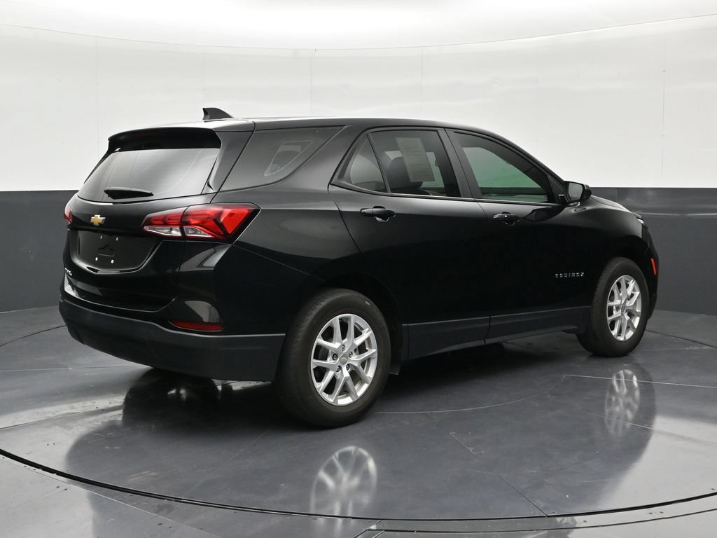 Certified 2024 Chevrolet Equinox LS FWD image 5