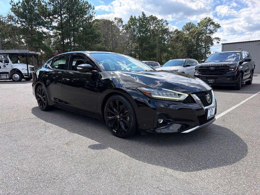 Used 2019 Nissan Maxima SR w/ Premium Package FWD image 6