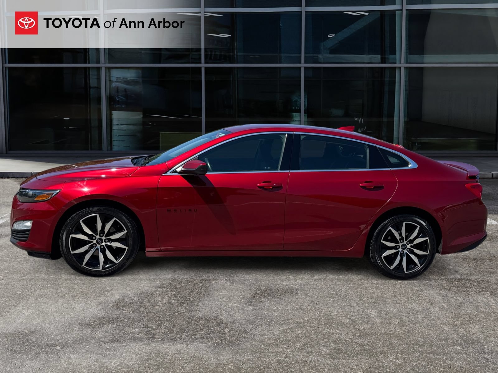 Used 2021 Chevrolet Malibu RS FWD image 8