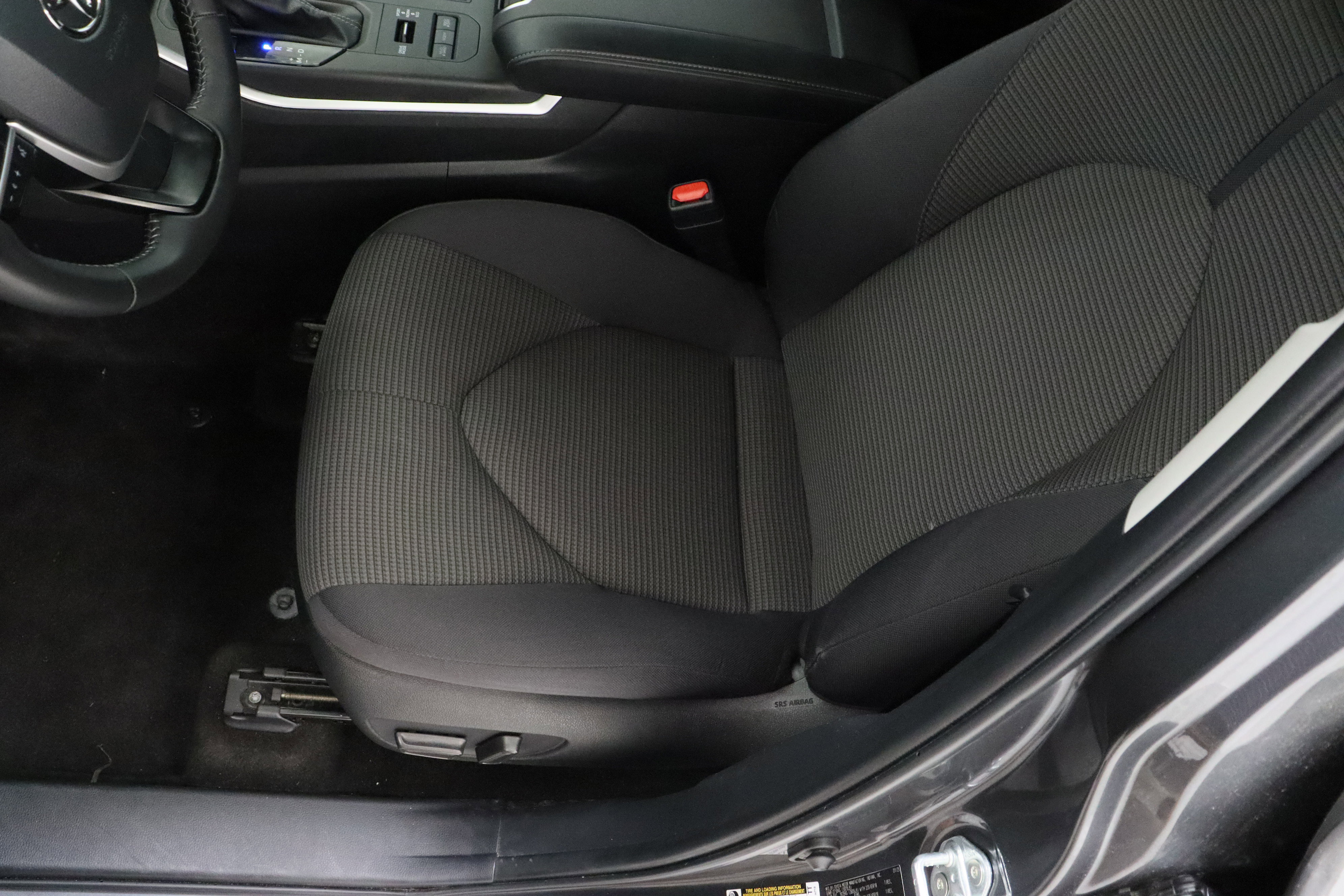 Certified 2025 Toyota Highlander LE image 15