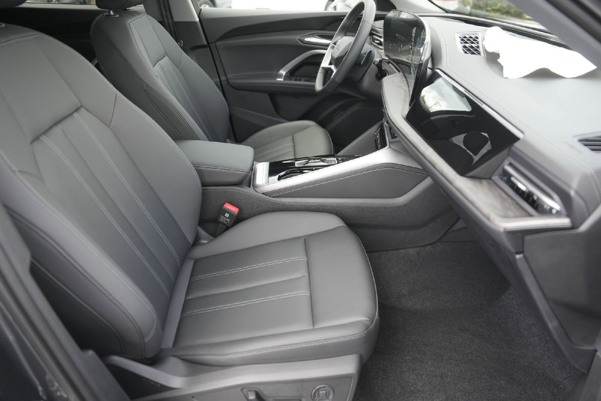 New 2025 Audi Q5 Premium image 14