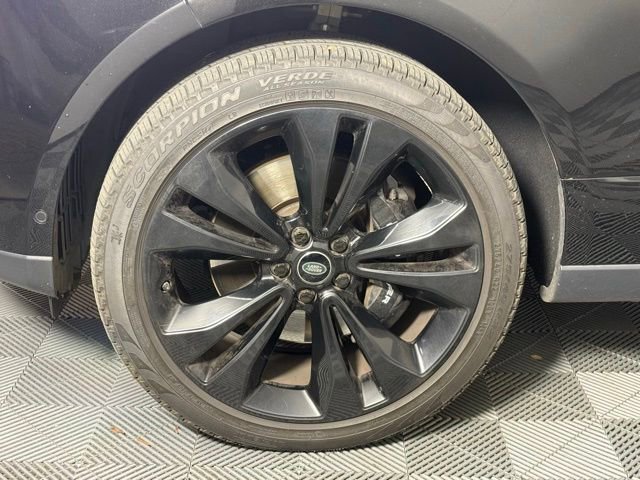 Certified 2021 Land Rover Range Rover SV Autobiography Dynamic image 13
