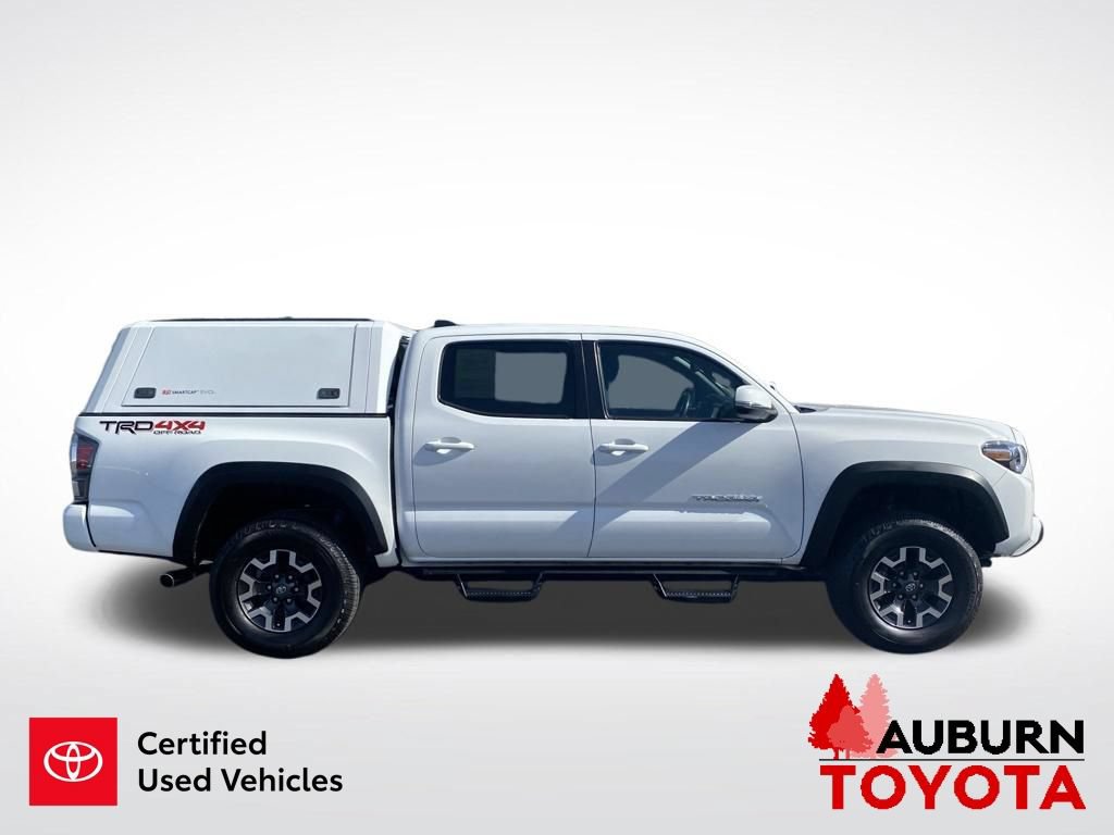 Certified 2022 Toyota Tacoma TRD Off-Road w/ Technology Package AWD/4WD image 9