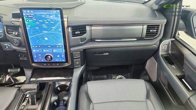 Used 2023 Ford F150 Lightning Lariat w/ Equipment Group 511A High image 39