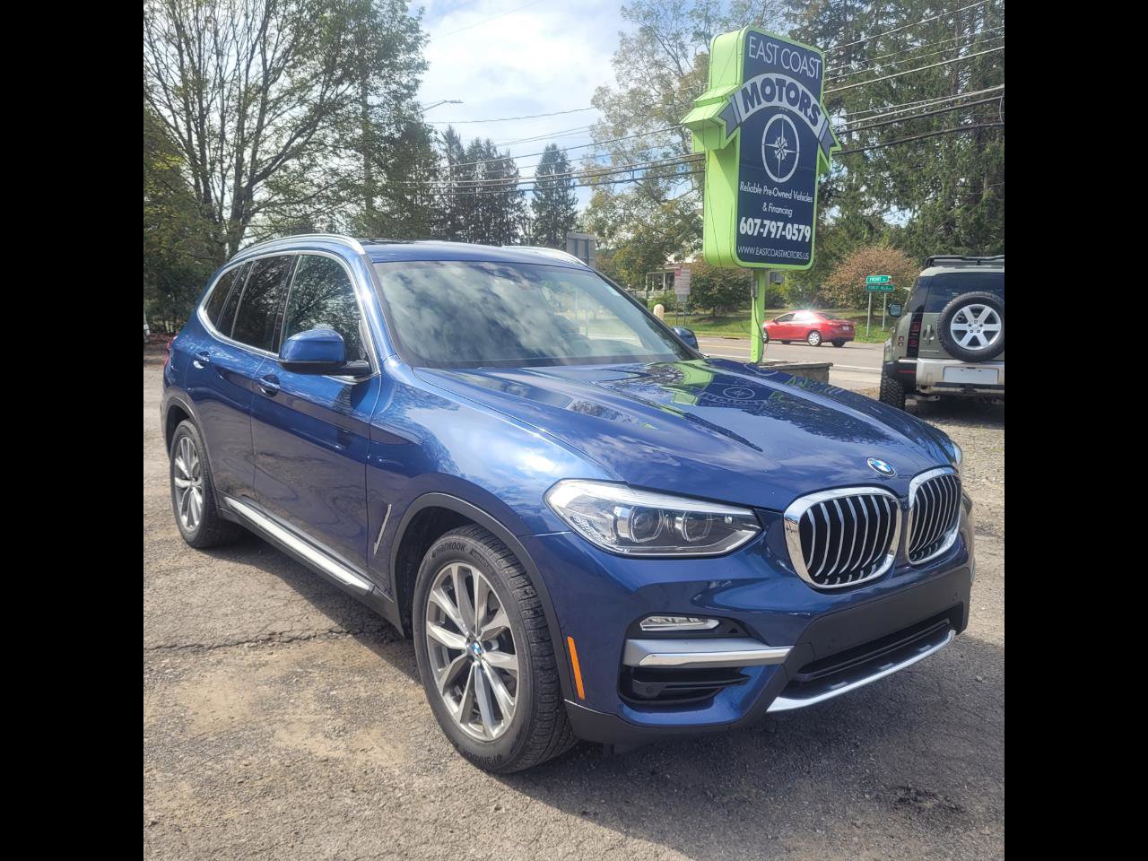 Used 2019 BMW X3 xDrive30i w/ Premium Package image 2