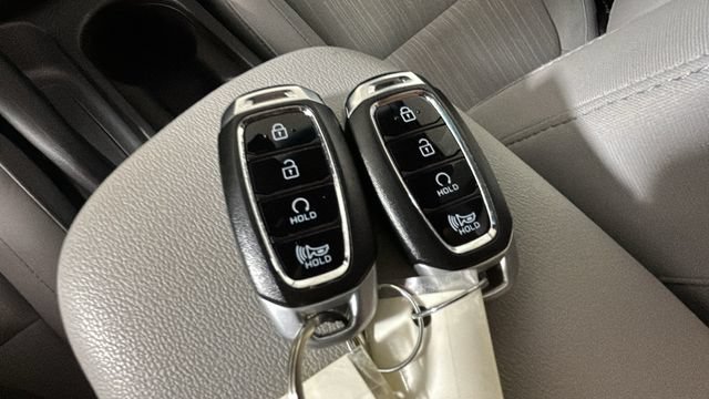 Certified 2023 Hyundai Kona SEL AWD/4WD image 20
