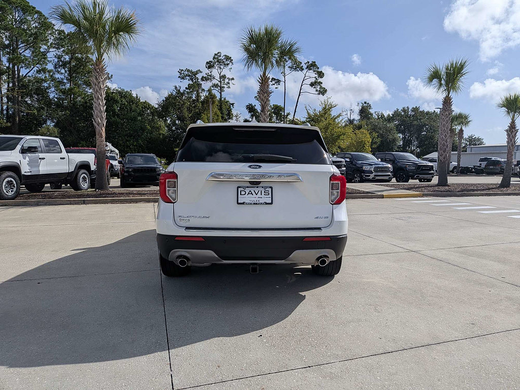 Used 2022 Ford Explorer Platinum w/ Technology Package AWD/4WD image 4