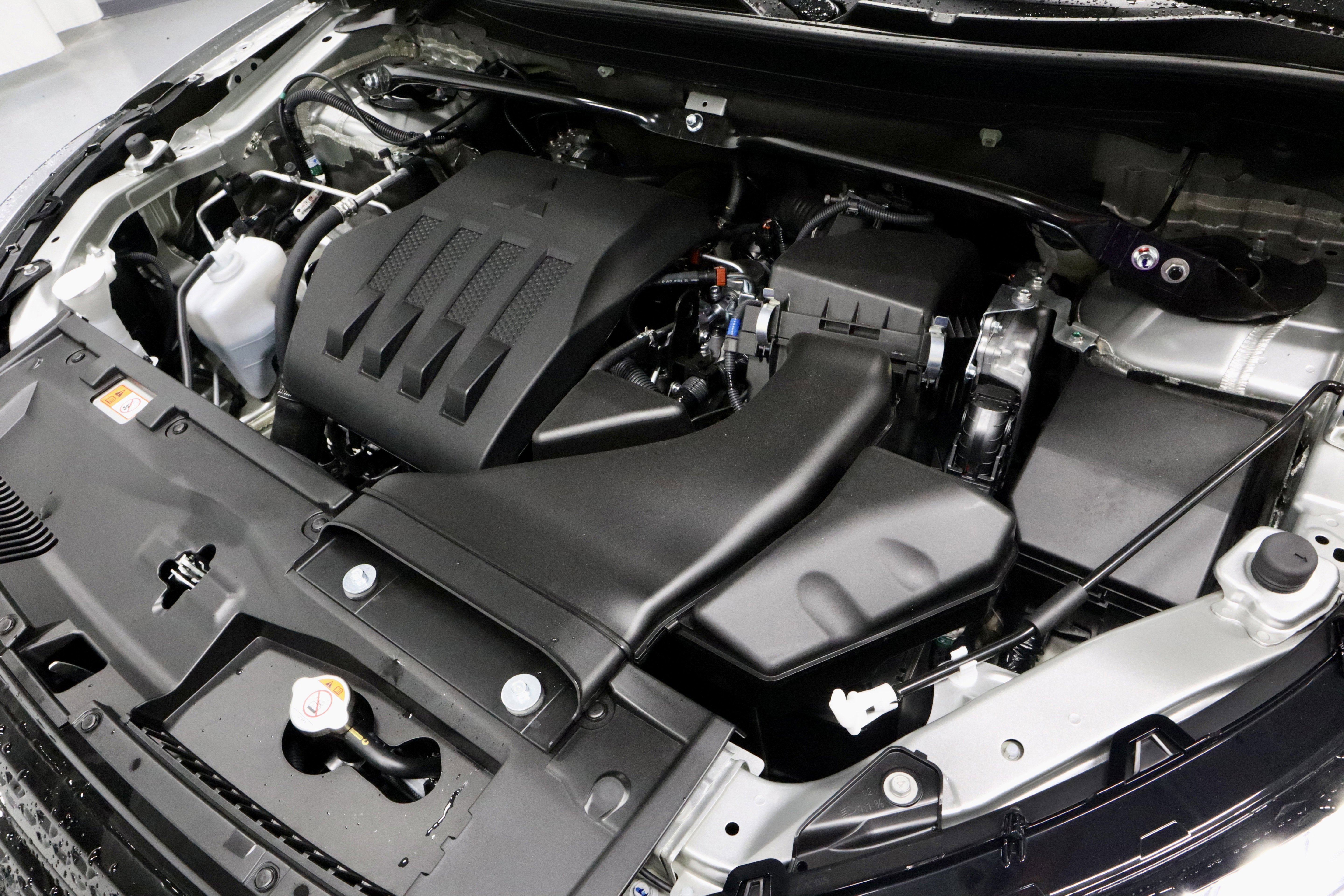 New 2026 Mitsubishi Eclipse Cross SEL image 30