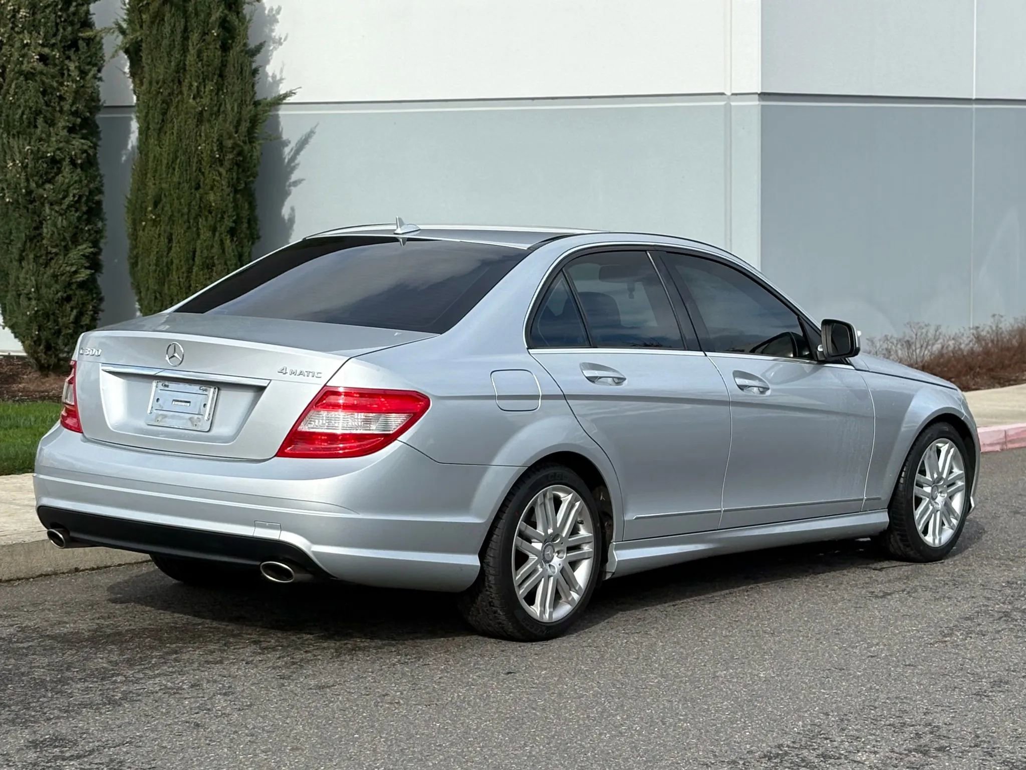 Used 2008 Mercedes-Benz C 300 4MATIC Sedan image 6