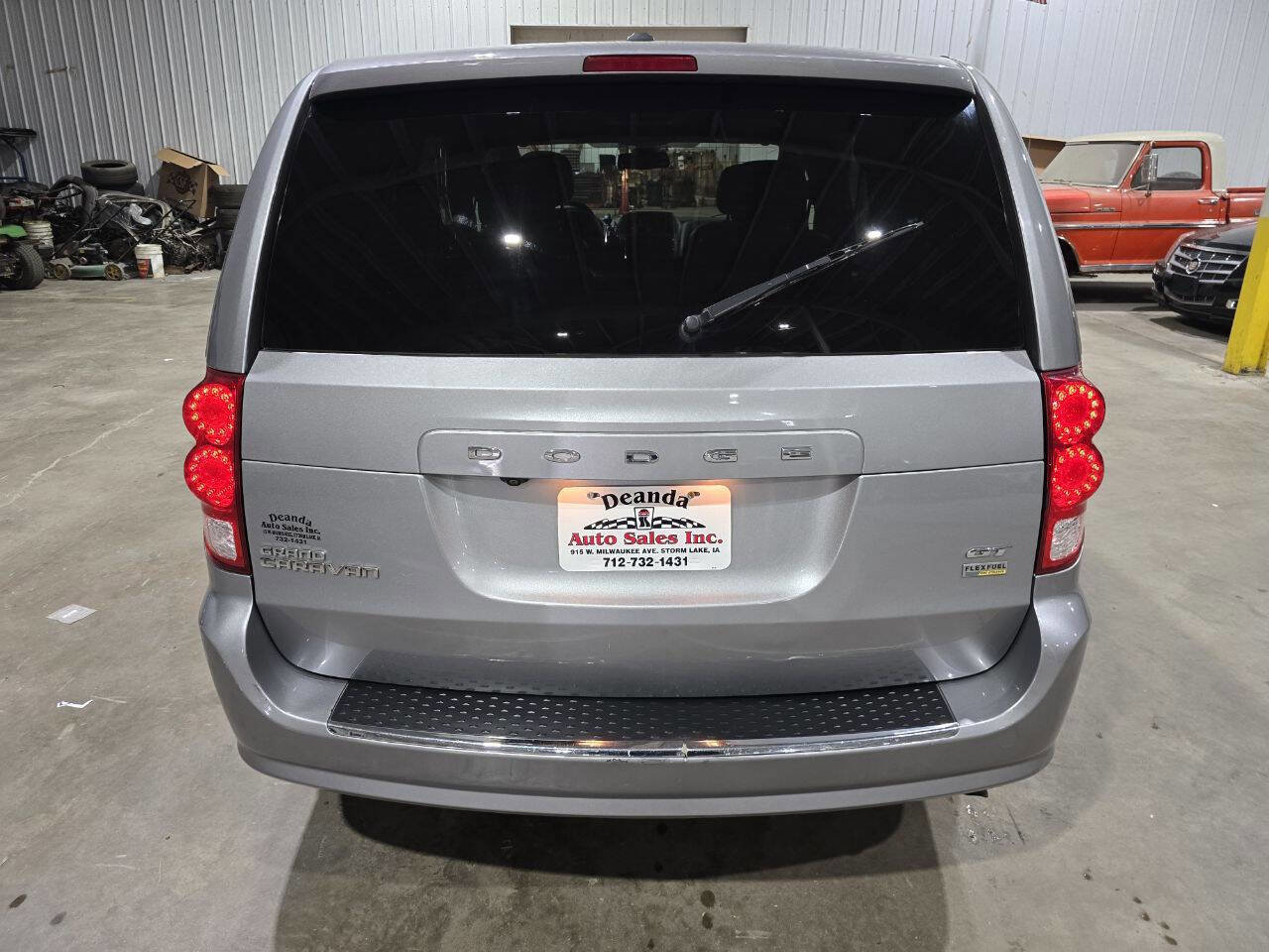 Used 2018 Dodge Grand Caravan GT FWD image 10