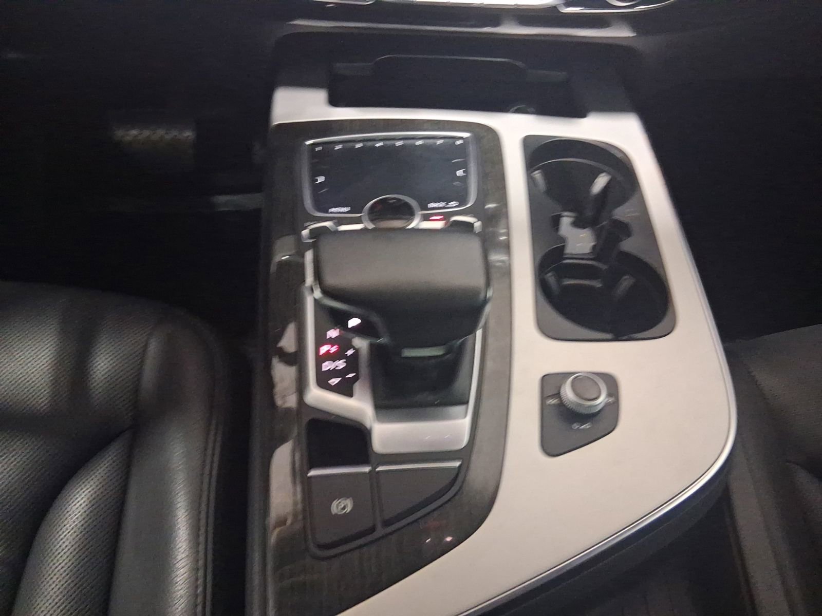 Used 2019 Audi Q7 2.0T Premium Plus w/ Premium Plus Package AWD/4WD image 27
