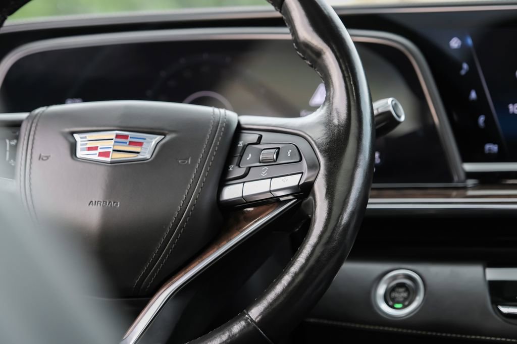 Used 2021 Cadillac Escalade ESV Sport Platinum image 17