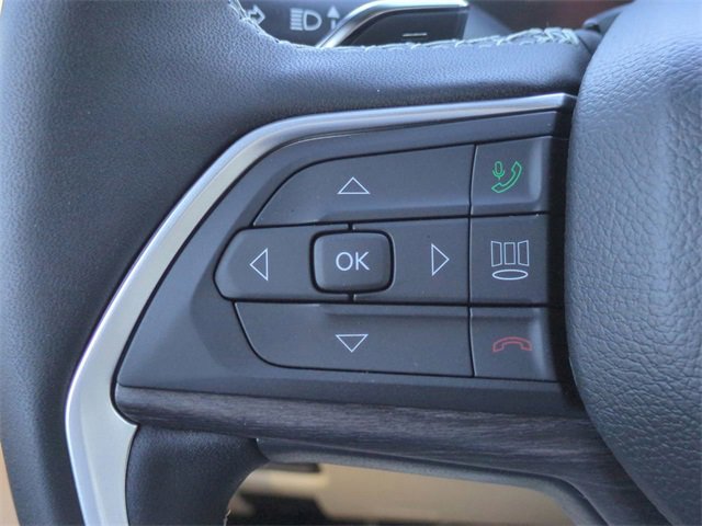 New 2025 Jeep Grand Cherokee Limited w/ Trailer Tow Package image 25