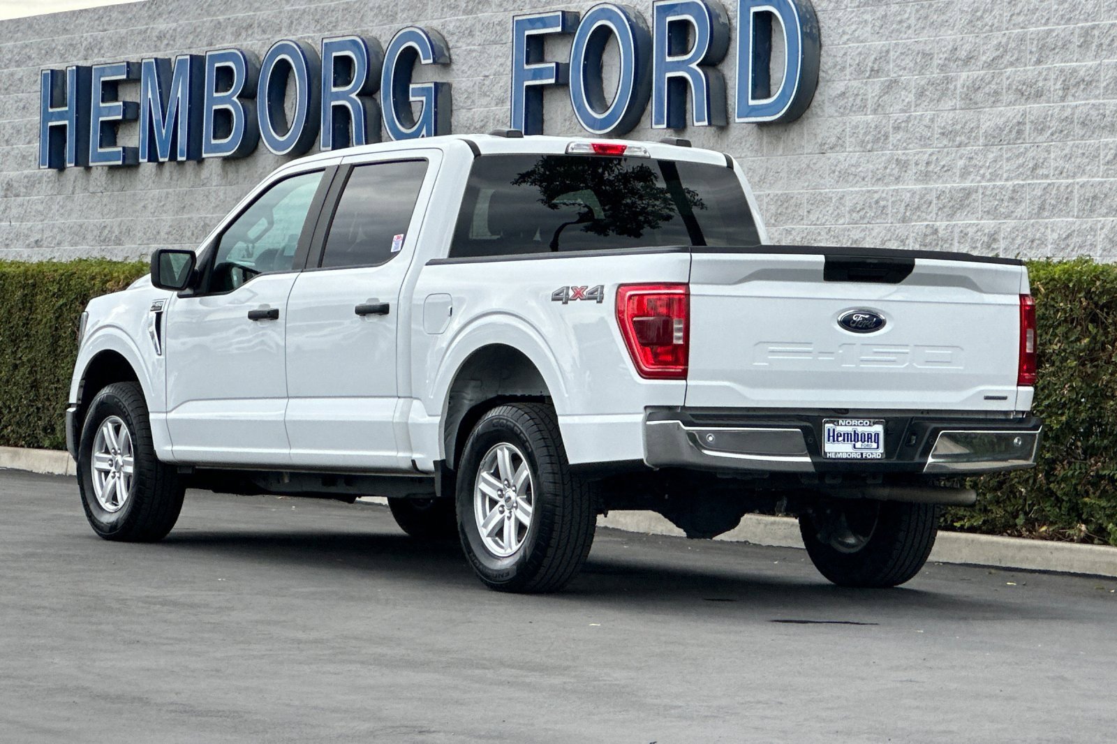 Used 2023 Ford F150 XLT image 6
