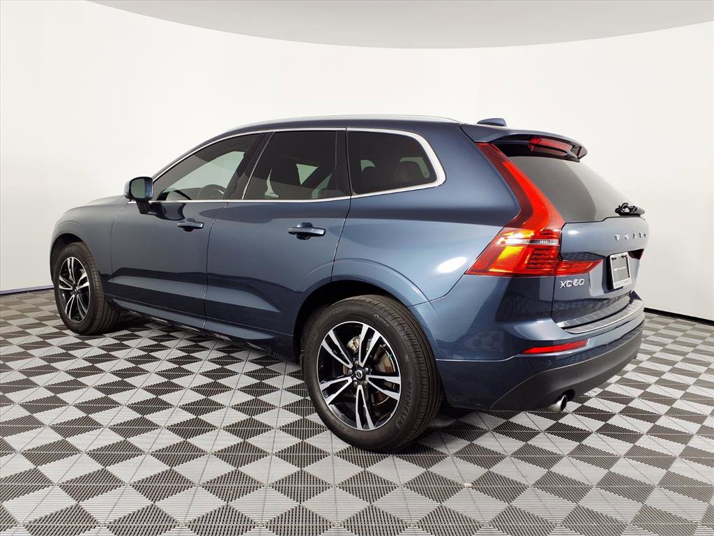 Used 2021 Volvo XC60 T5 Momentum w/ Advanced Package image 6