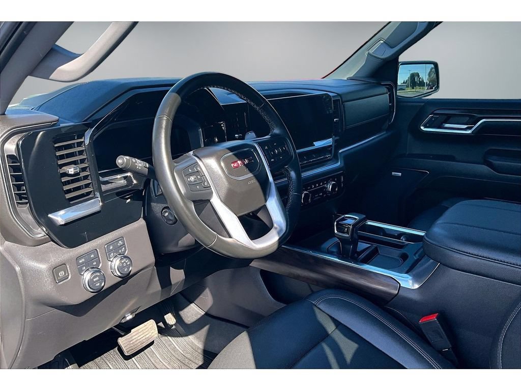 Used 2024 GMC Sierra 1500 SLT w/ SLT Premium Package AWD/4WD image 15