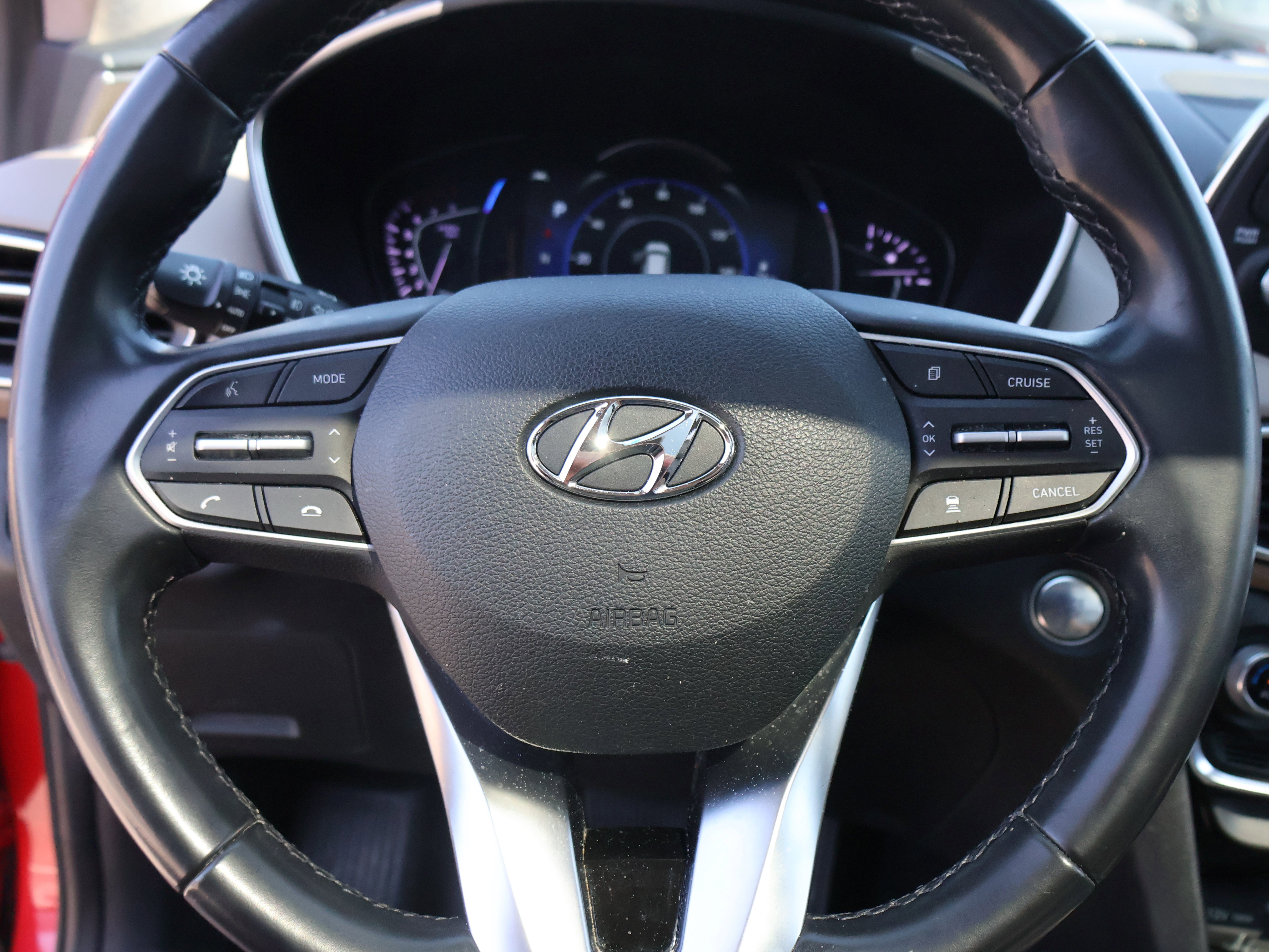 Used 2020 Hyundai Santa Fe SEL image 38