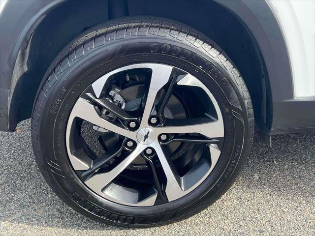 Used 2024 Chevrolet Trax RS w/ Driver Confidence Package image 9