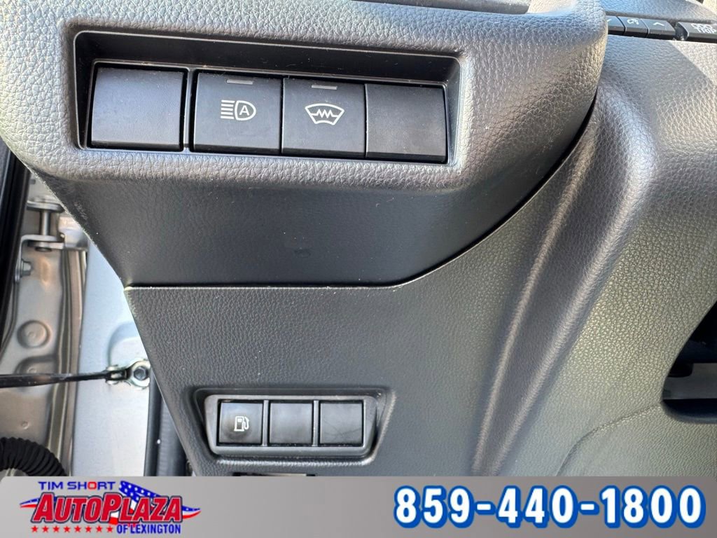 Used 2024 Toyota Prius LE image 18