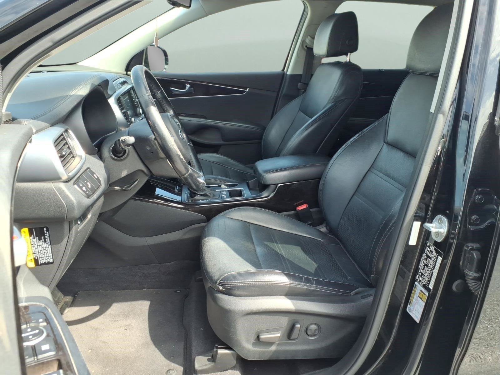 Used 2017 Kia Sorento EX AWD/4WD image 17