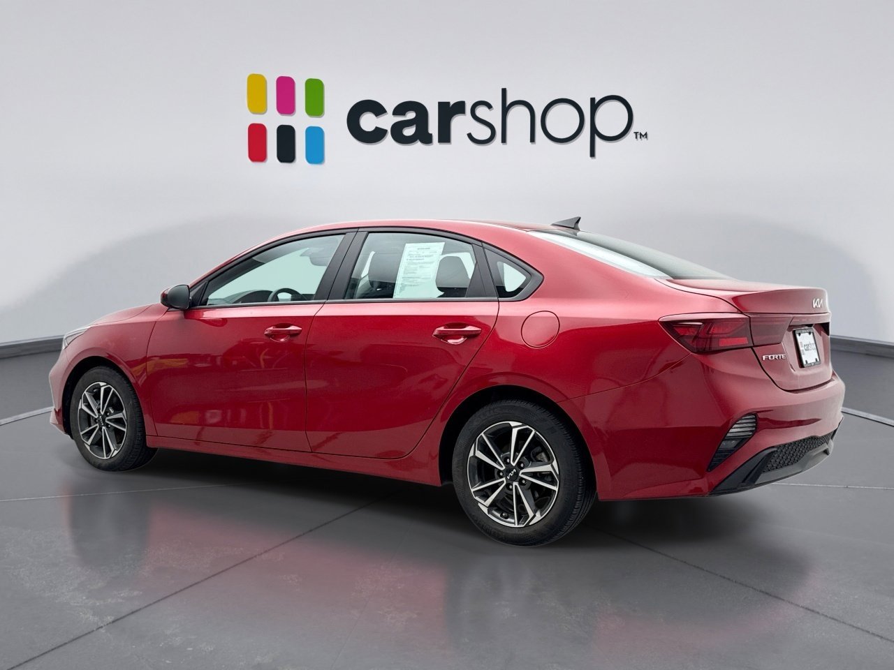 Used 2023 Kia Forte LXS image 3